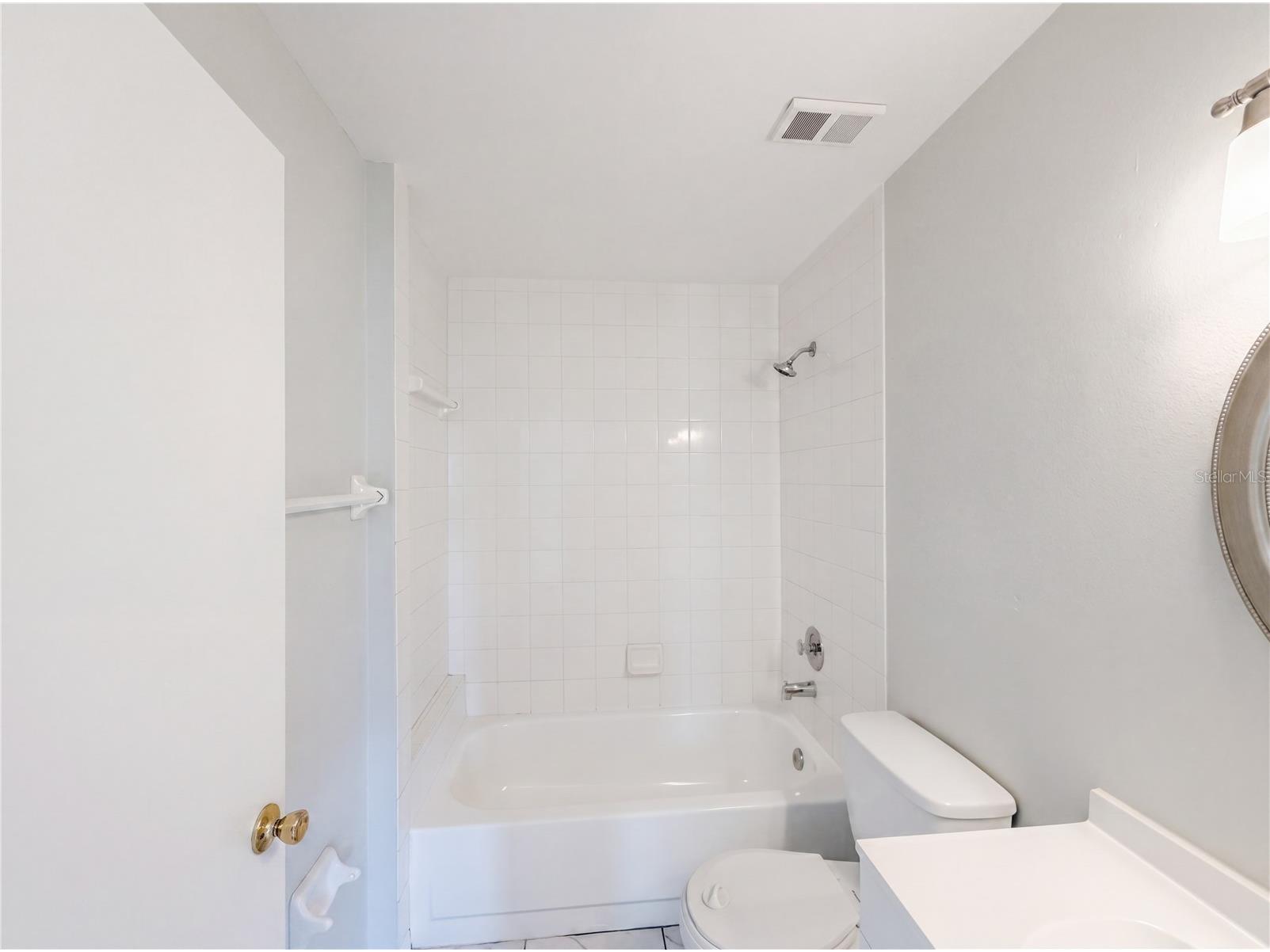 5263 Clarion Oaks Drive Orlando FL 32808 O6410930 image20