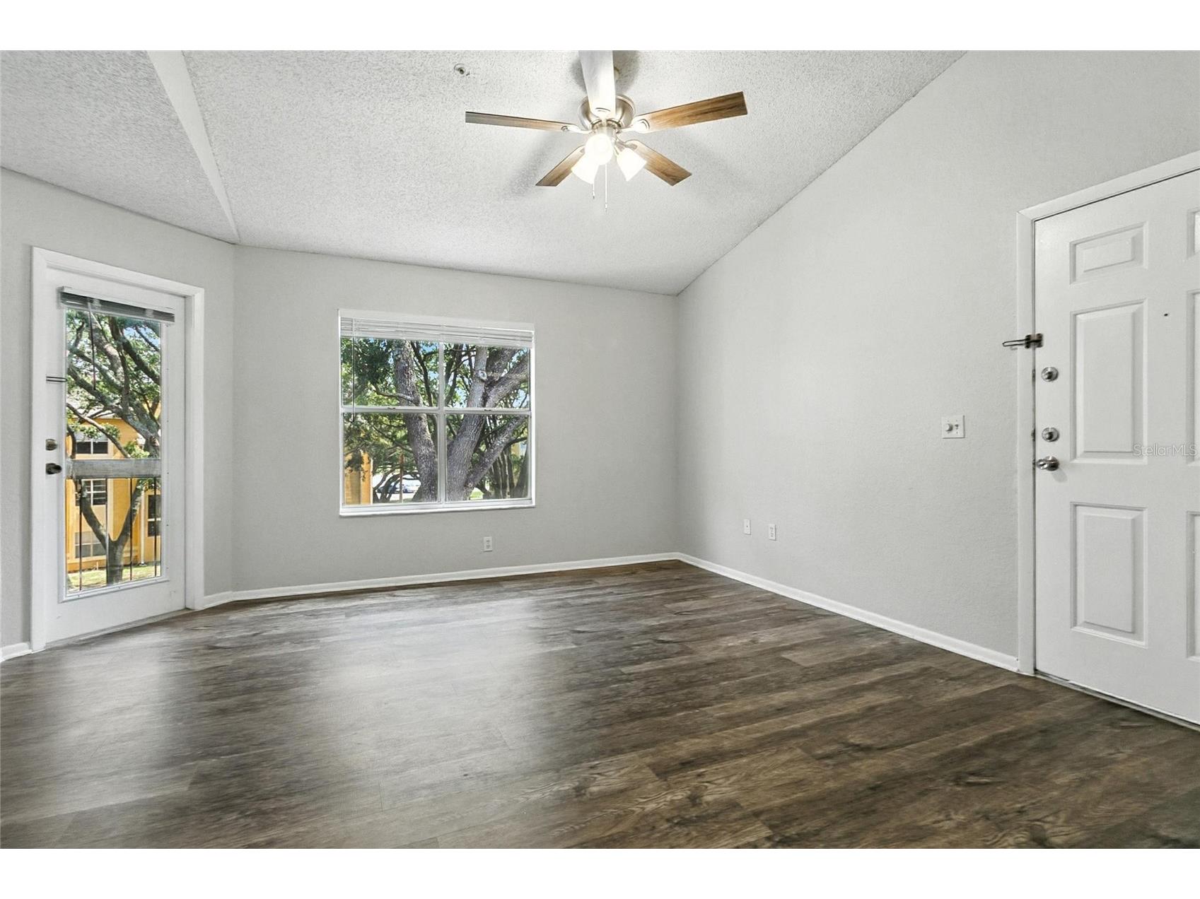 5263 Images Circle #306 Kissimmee FL 34746 O6415620 image8