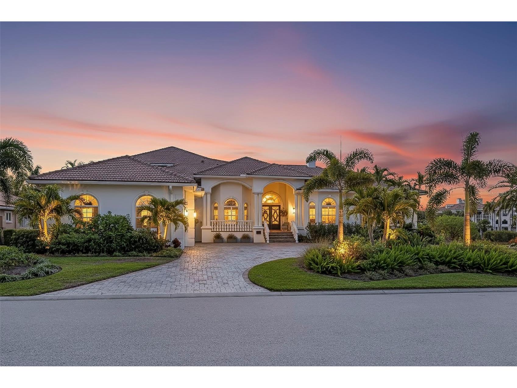 5264 61st Avenue S Saint Petersburg FL 33715 TB8477321 image1