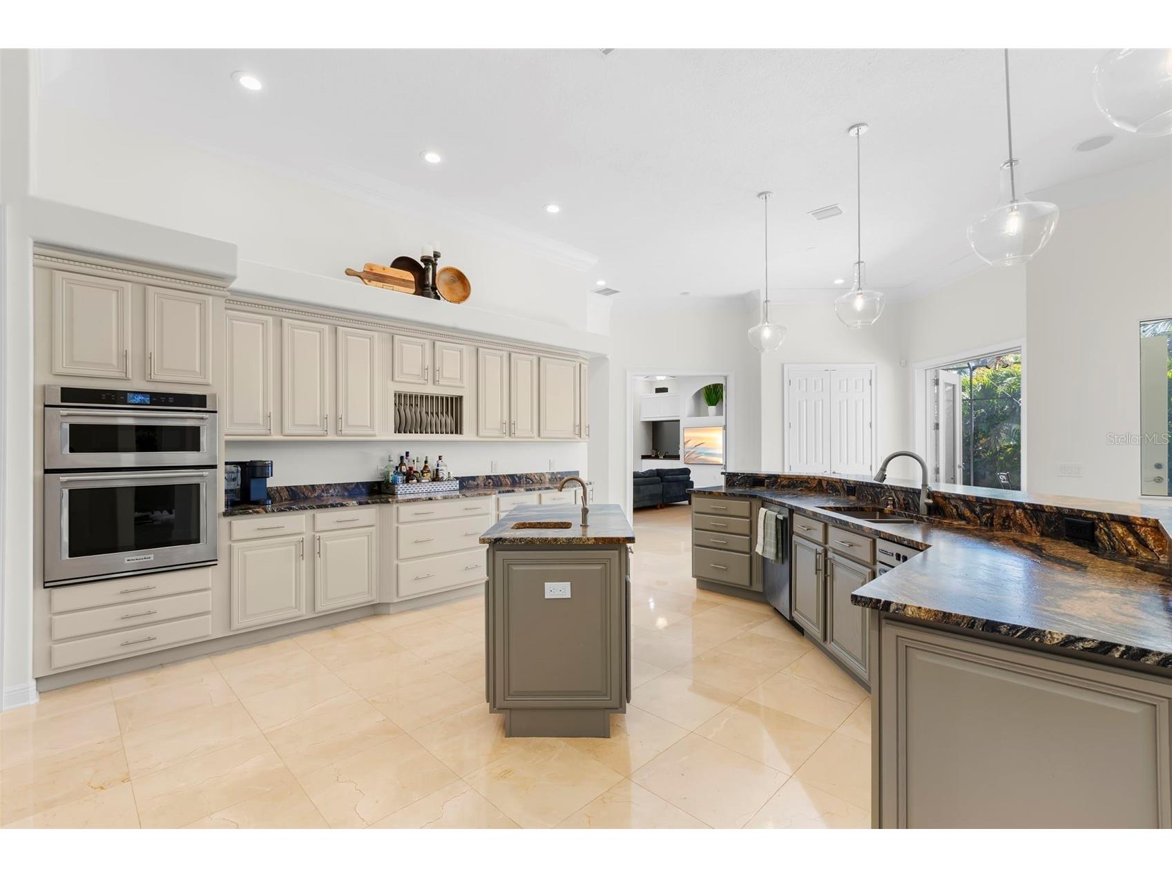 5264 61st Avenue S Saint Petersburg FL 33715 TB8477321 image19