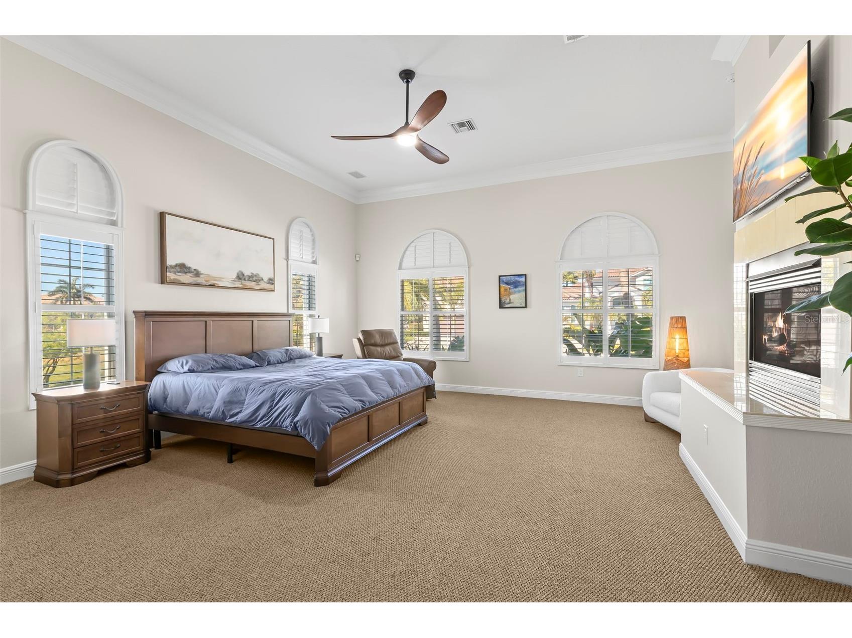 5264 61st Avenue S Saint Petersburg FL 33715 TB8477321 image43