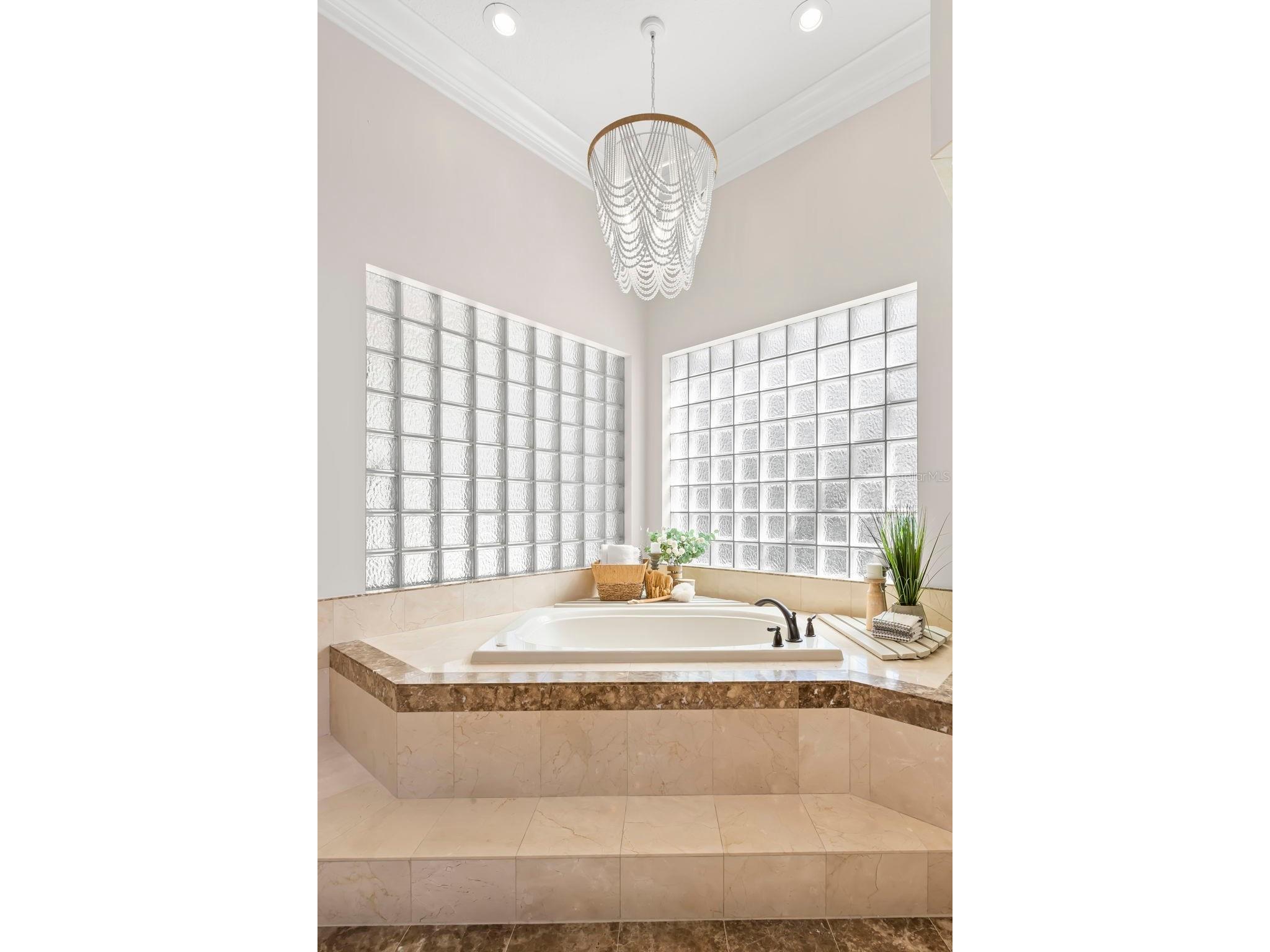 5264 61st Avenue S Saint Petersburg FL 33715 TB8477321 image53