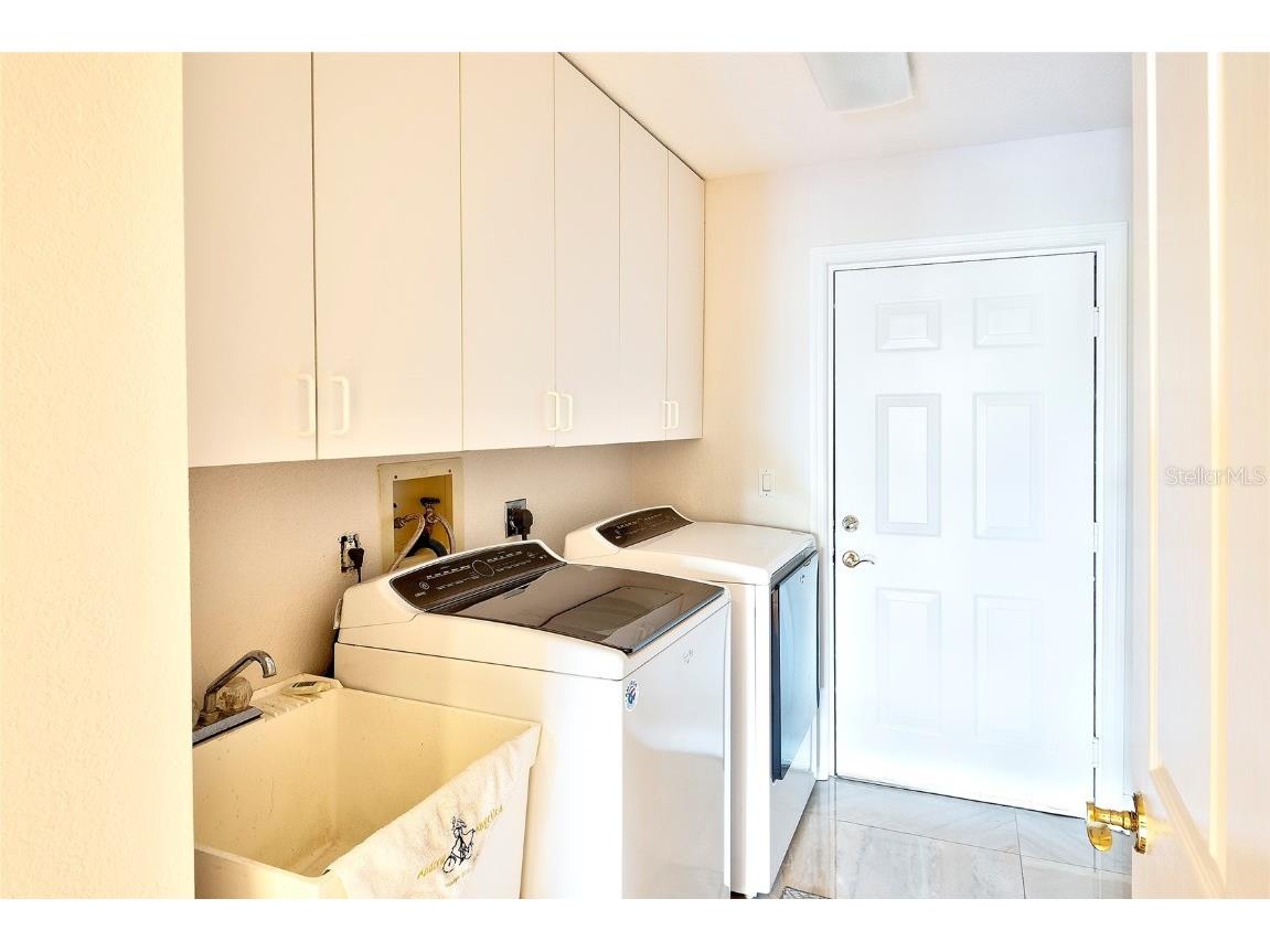 5264 Bouchard Circle #102 Sarasota FL 34238 A4665416 image17