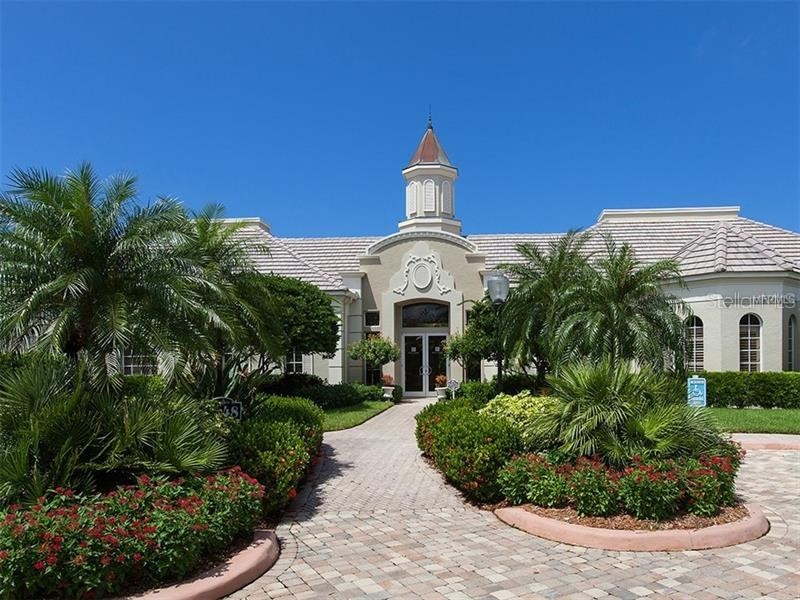 5264 Bouchard Circle #102 Sarasota FL 34238 A4665416 image26