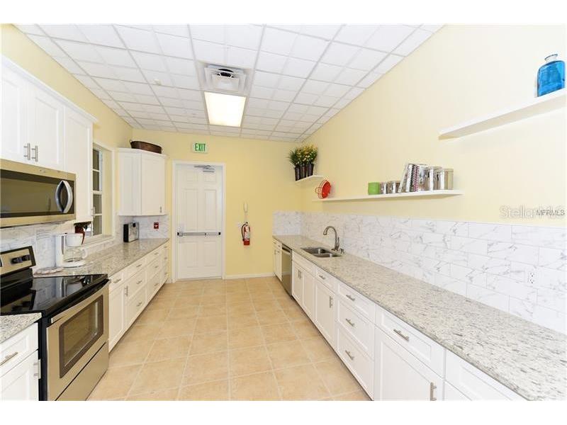 5264 Bouchard Circle #102 Sarasota FL 34238 A4665416 image30