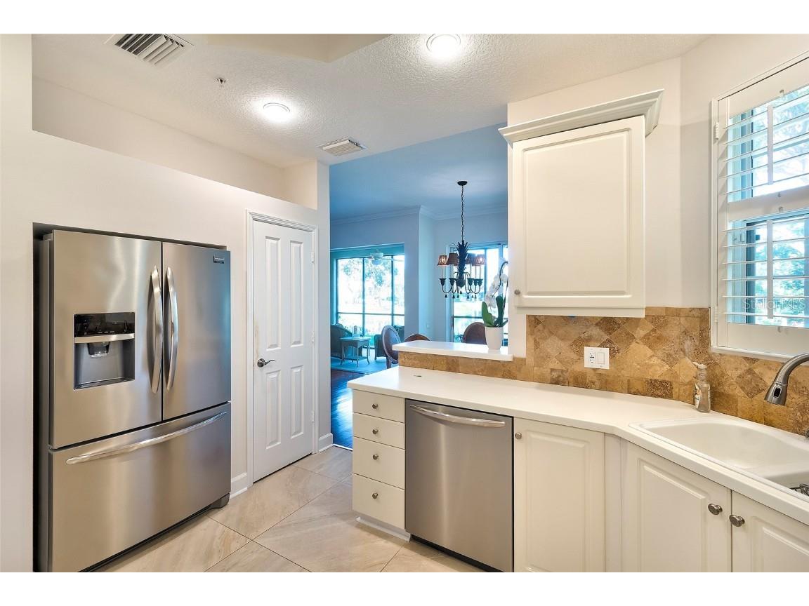 5264 Bouchard Circle #102 Sarasota FL 34238 A4665416 image5