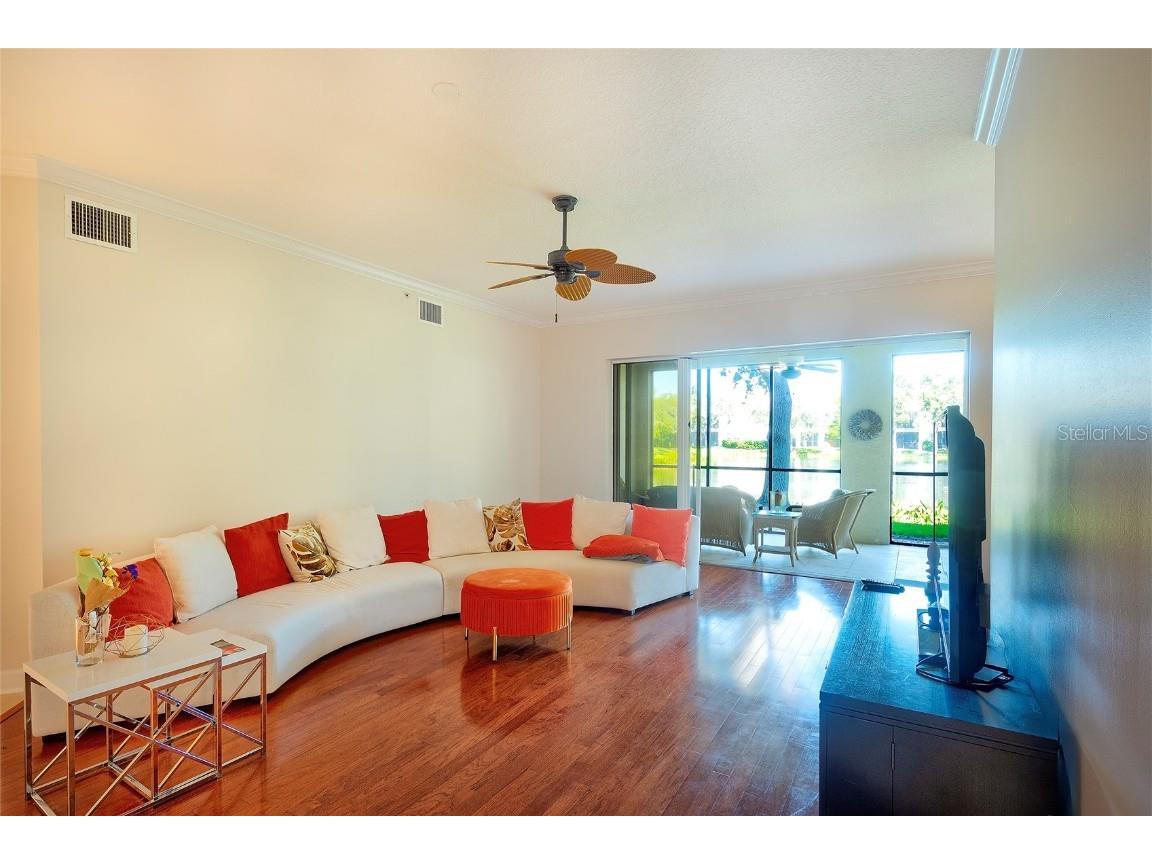 5264 Bouchard Circle #102 Sarasota FL 34238 A4665416 image8