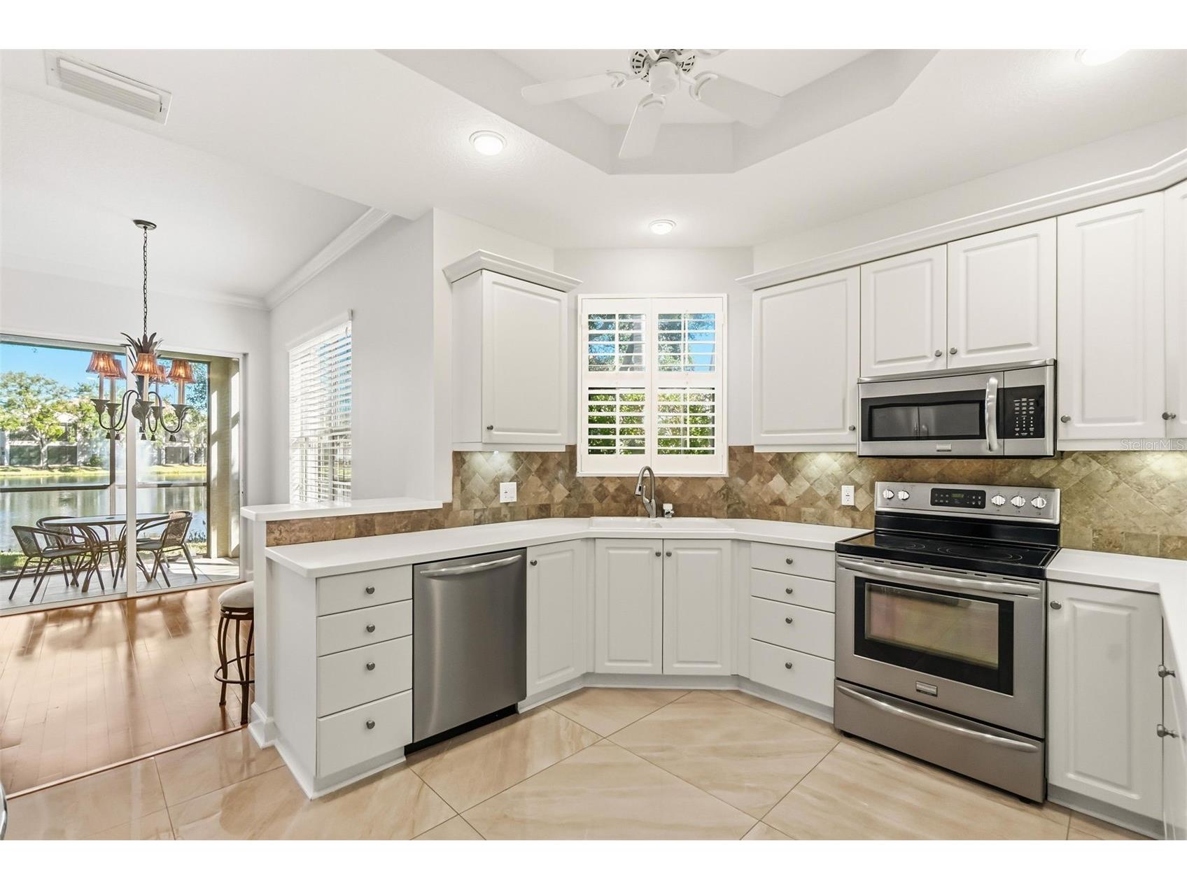 5264 Bouchard Circle #102 Sarasota FL 34238 A4680309 image15