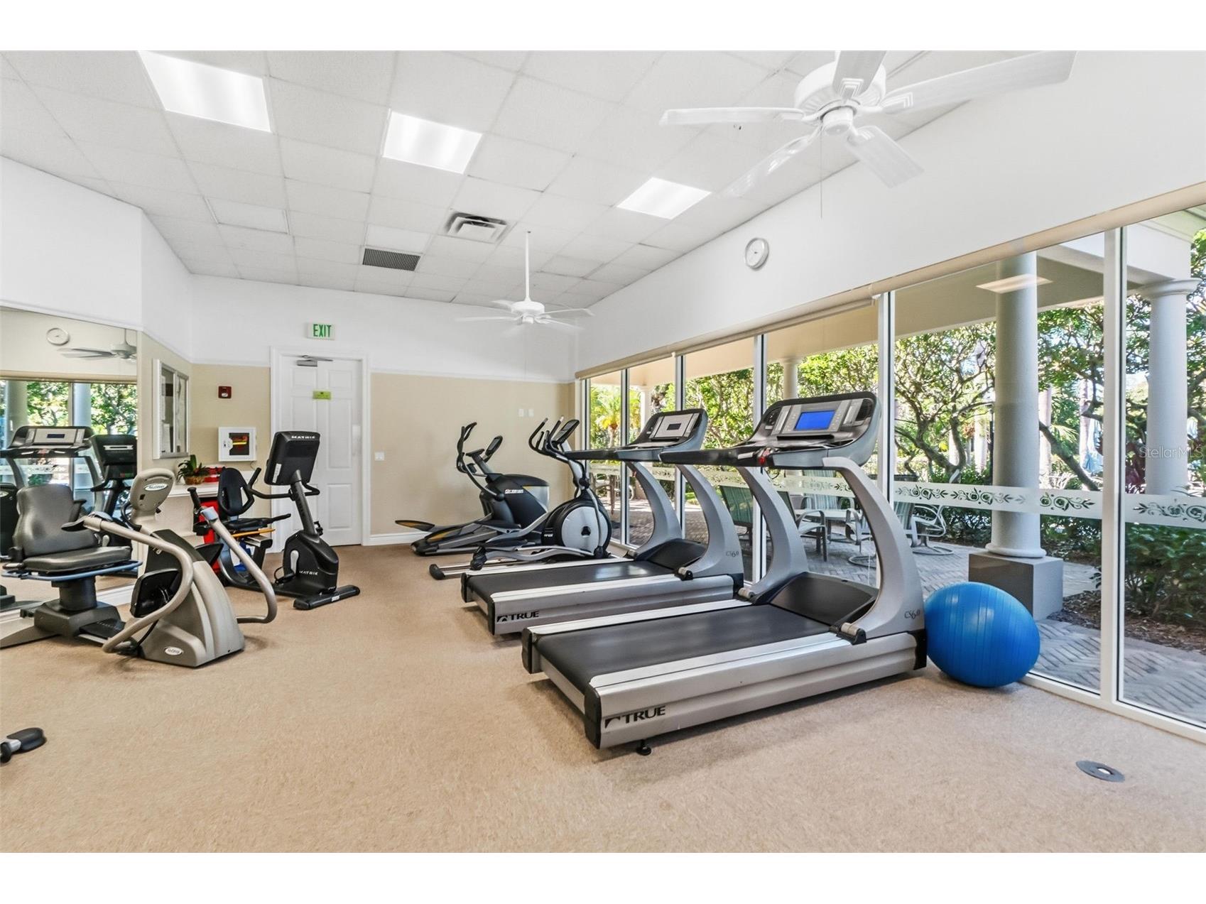 5264 Bouchard Circle #102 Sarasota FL 34238 A4680309 image33