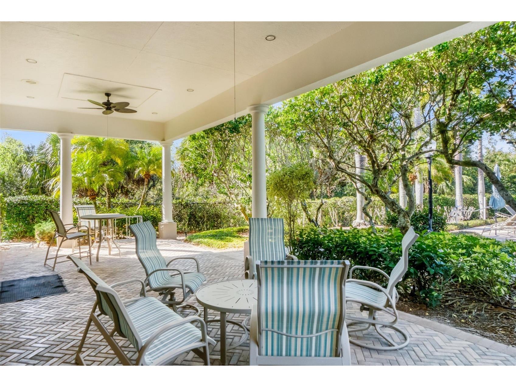 5264 Bouchard Circle #102 Sarasota FL 34238 A4680309 image36