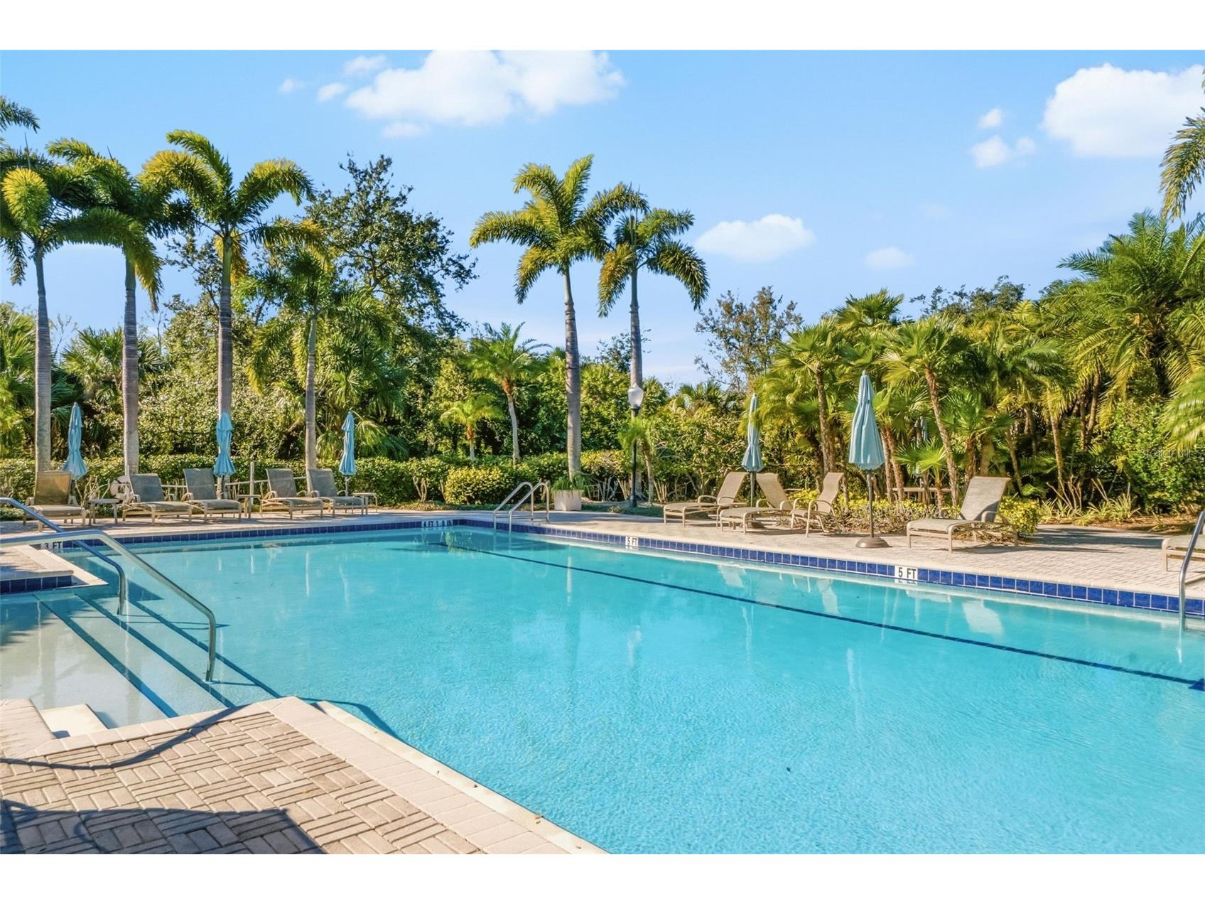5264 Bouchard Circle #102 Sarasota FL 34238 A4680309 image38