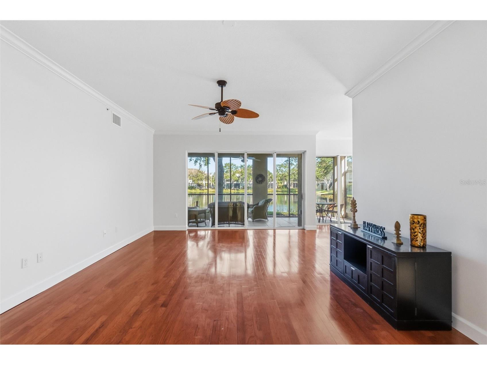 5264 Bouchard Circle #102 Sarasota FL 34238 A4680309 image4