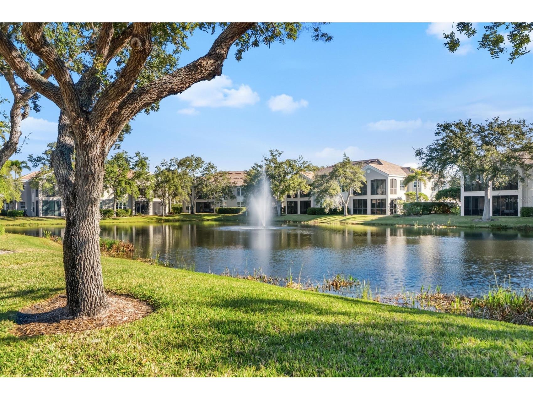 5264 Bouchard Circle #102 Sarasota FL 34238 A4680309 image47