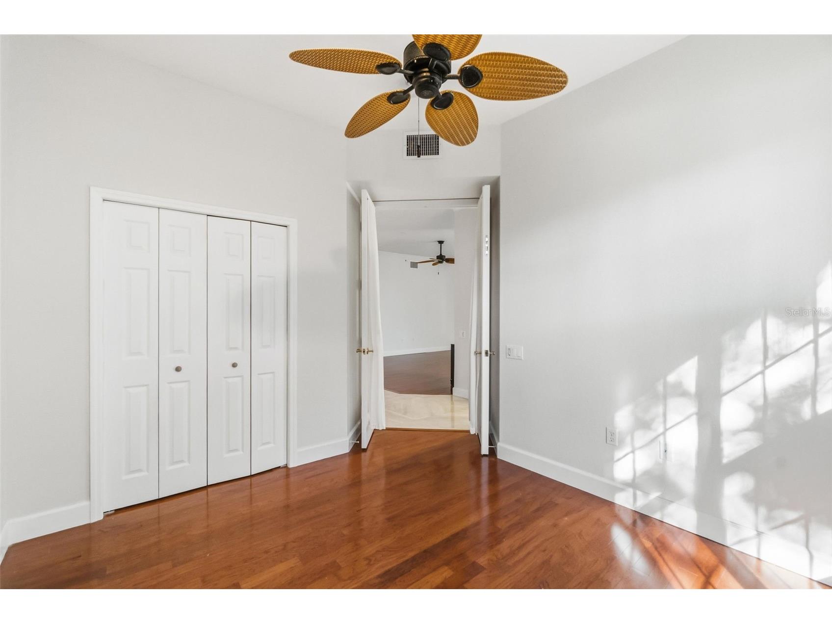 5264 Bouchard Circle #102 Sarasota FL 34238 A4680309 image7