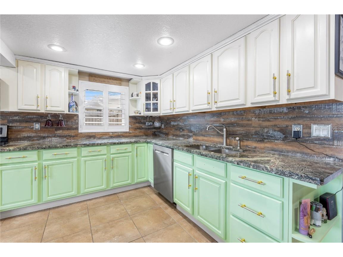 5264 Idlewild Street New Port Richey FL 34653 TB8425467 image8