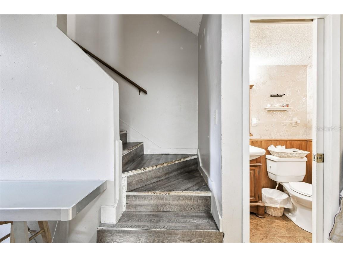 5264 Tennis Court Circle #5 Tampa FL 33617 TB8436609 image15