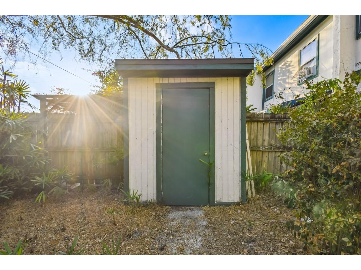 5264 Tennis Court Circle #5 Tampa FL 33617 TB8436609 image22