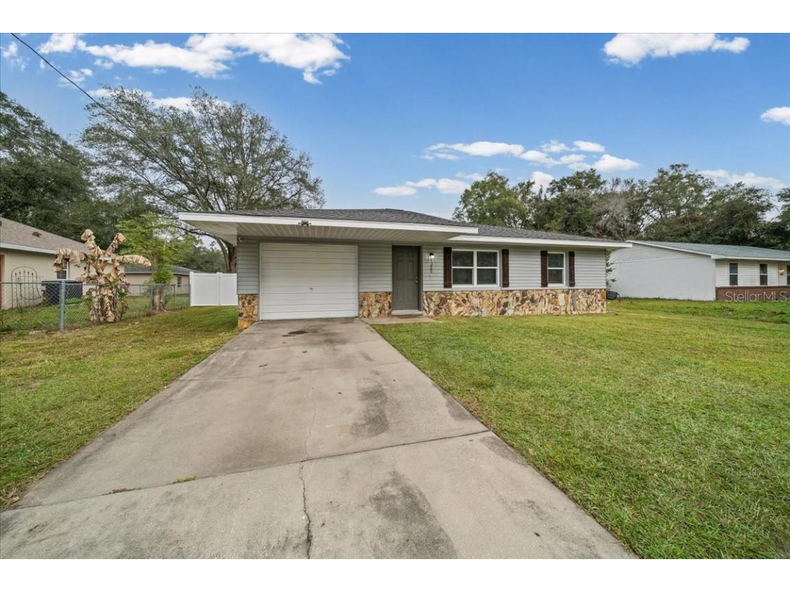 5265 SE 103rd Street Belleview FL 34420 OM715048 image4