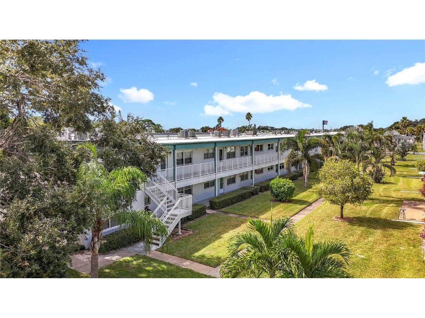 5267 81st St N #26 Saint Petersburg FL 33709 TB8444938 image41