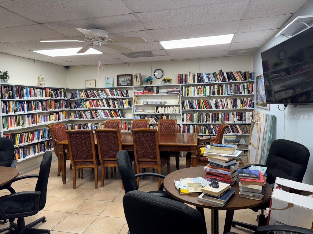 5267 81st St N #26 Saint Petersburg FL 33709 TB8444938 image49