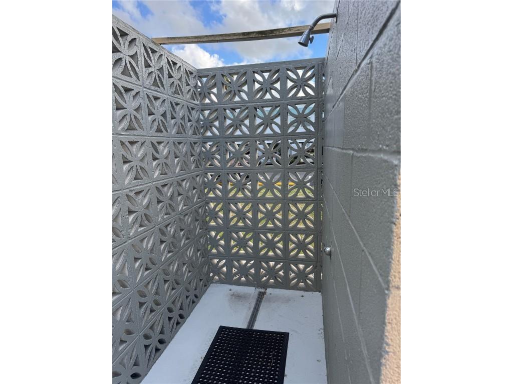 5267 81st St N #26 Saint Petersburg FL 33709 TB8444938 image55