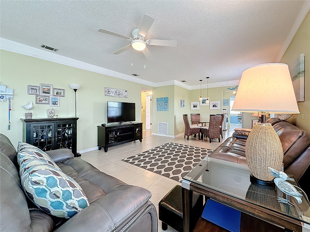 5267 81st St N #26 Saint Petersburg FL 33709 TB8444938 image9