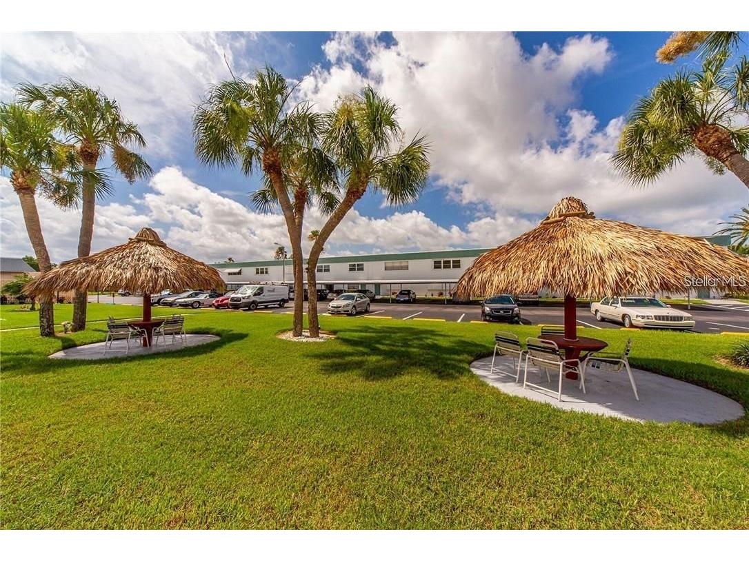5267 81st Street N #5 Saint Petersburg FL 33709 TB8500295 image40