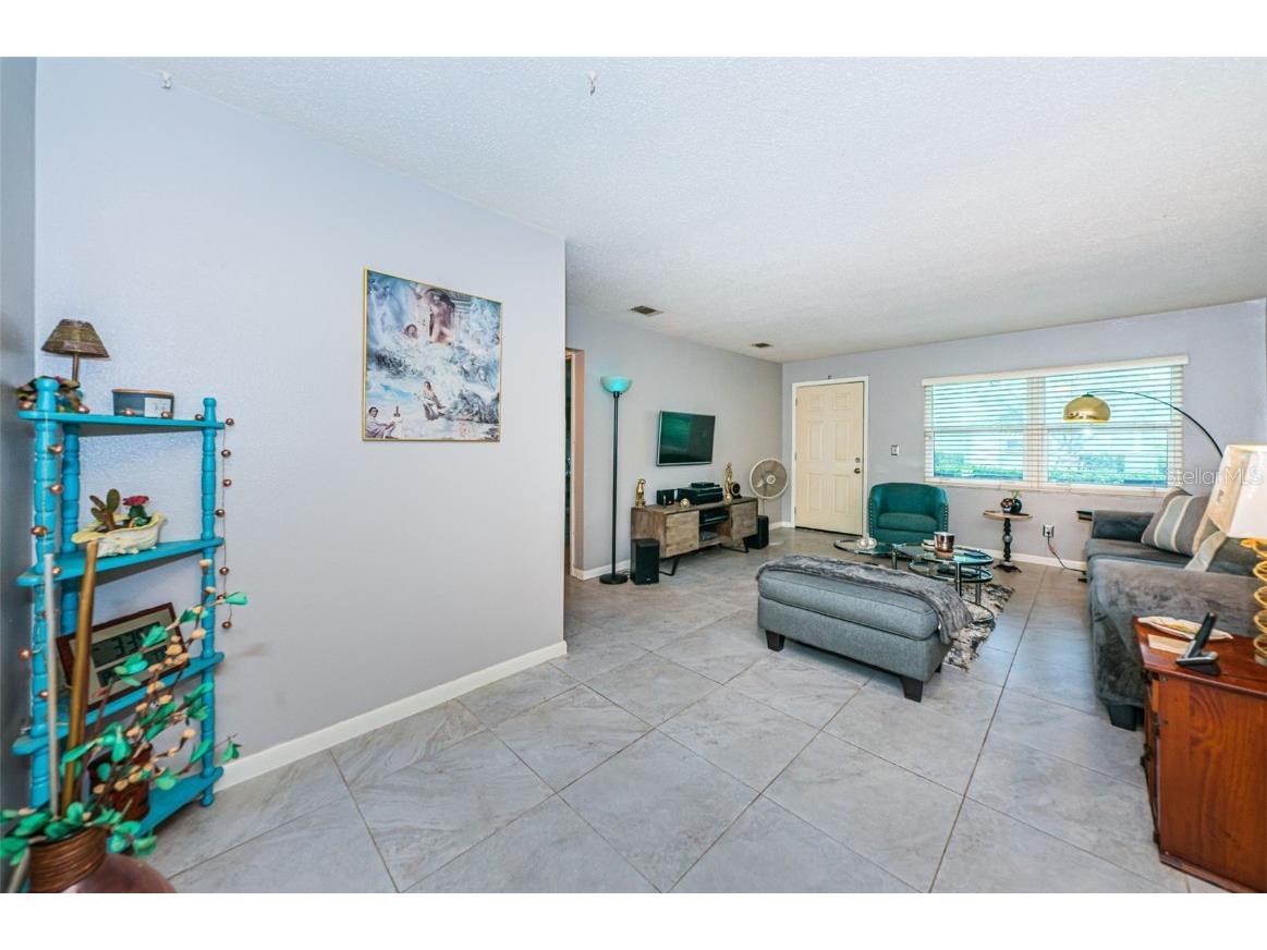5267 81st Street N #8 Saint Petersburg FL 33709 TB8457153 image10