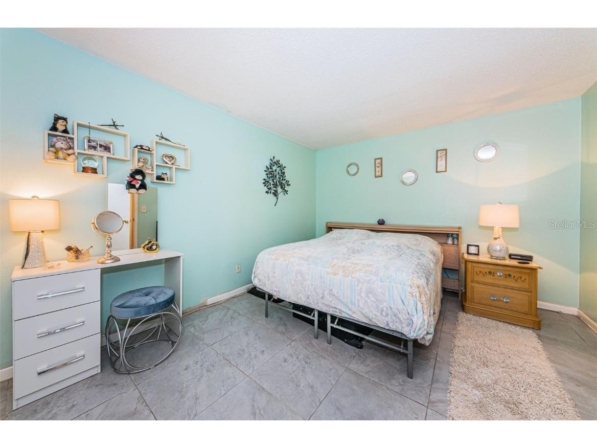 5267 81st Street N #8 Saint Petersburg FL 33709 TB8457153 image21