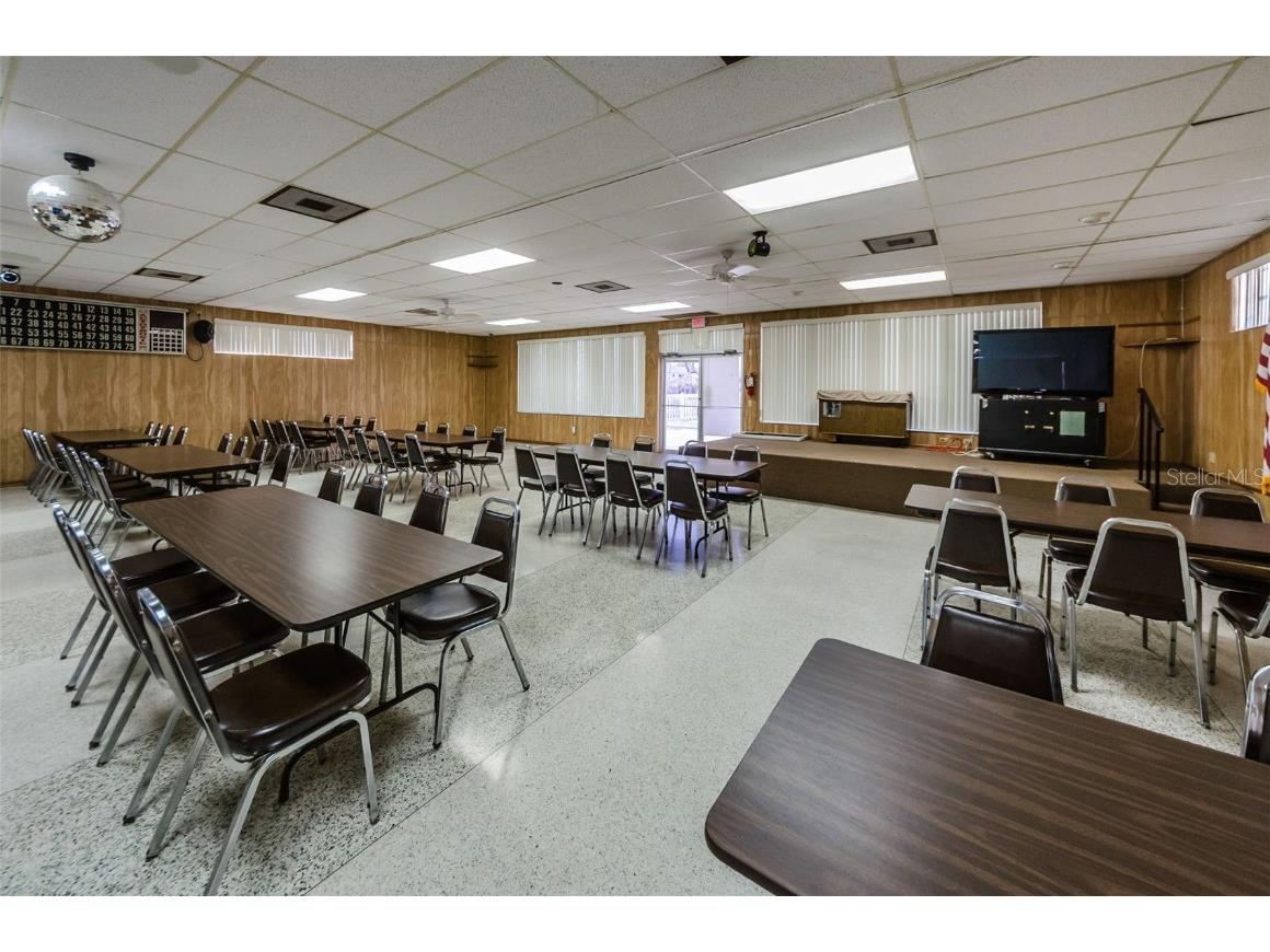 5267 81st Street N #8 Saint Petersburg FL 33709 TB8457153 image47