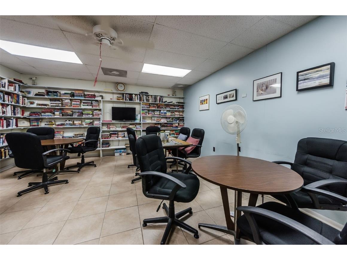 5267 81st Street N #8 Saint Petersburg FL 33709 TB8457153 image49