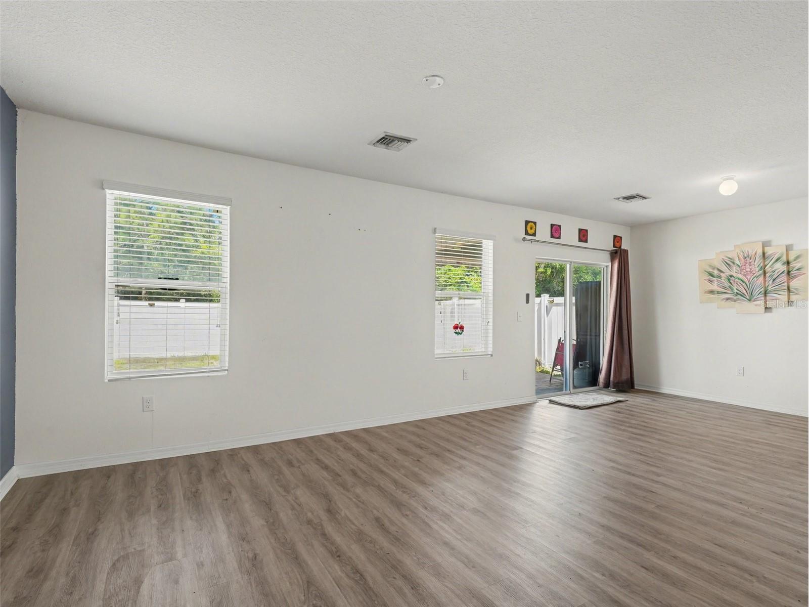 5268 11th Street E Bradenton FL 34203 TB8491980 image9