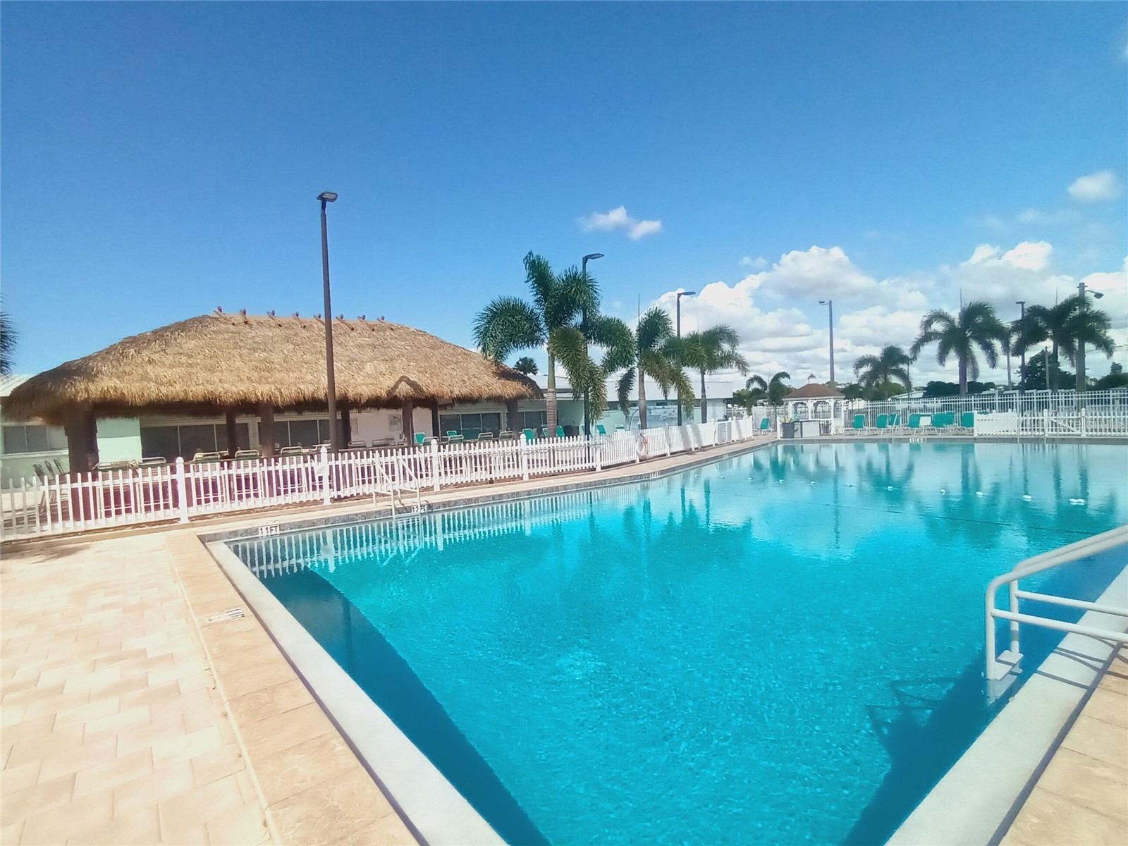 5268 Boca Raton Avenue Sarasota FL 34234 A4677665 image70