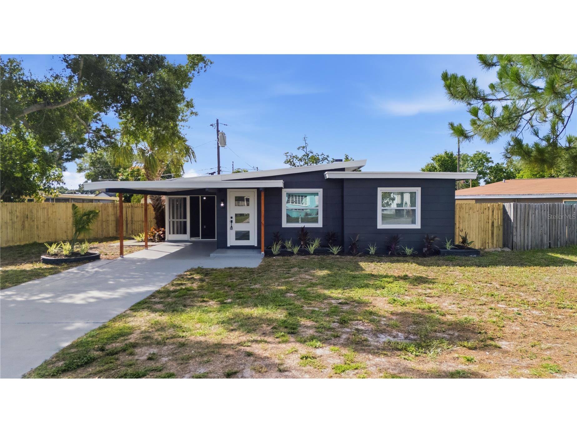 5268 Coral Way N Saint Petersburg FL 33714 TB8521707 image1