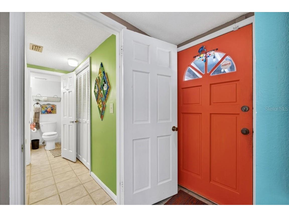 5268 Valencia Street Lake Wales FL 33898 - LAKE WALK IN WATER L4956732 image8