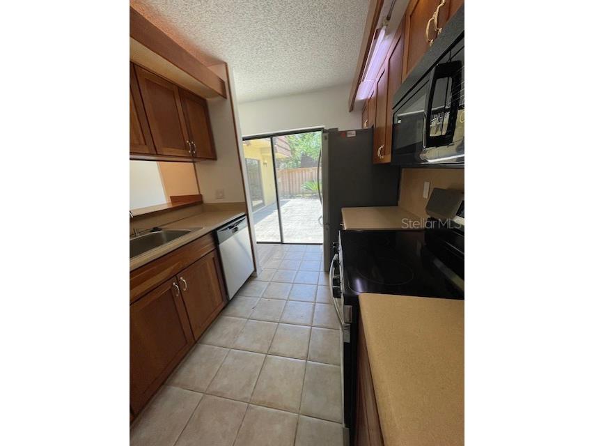 5269 Middle Court #130 Orlando FL 32811 S5149661 image20