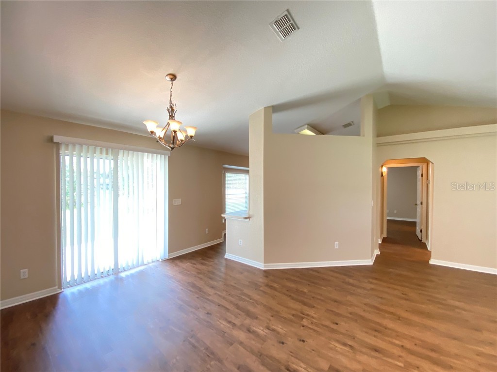 5269 SE 70th Avenue Ocala FL 34472 OM712593 image5