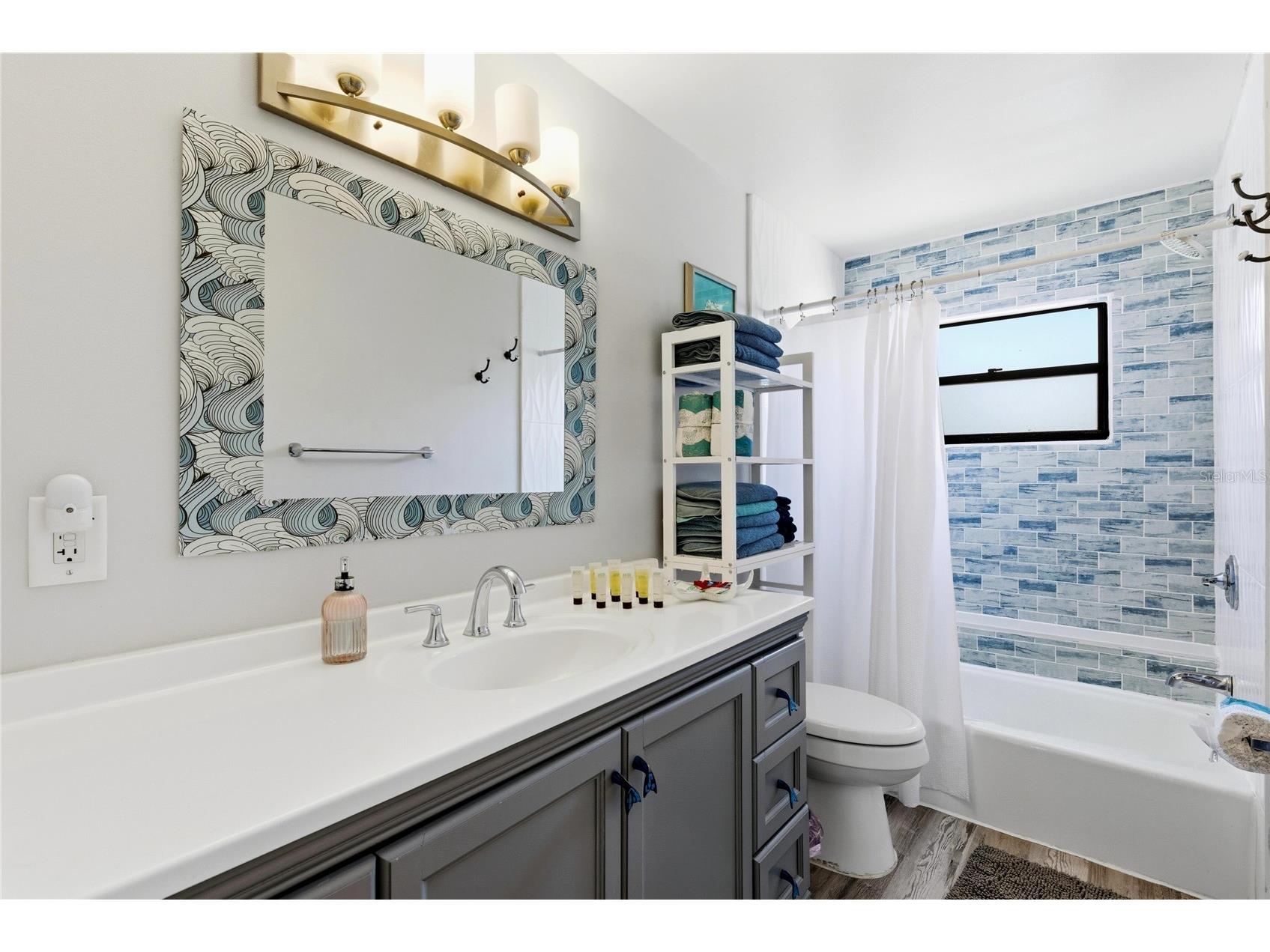 527 Beach Road Sarasota FL 34242 O6384340 image34