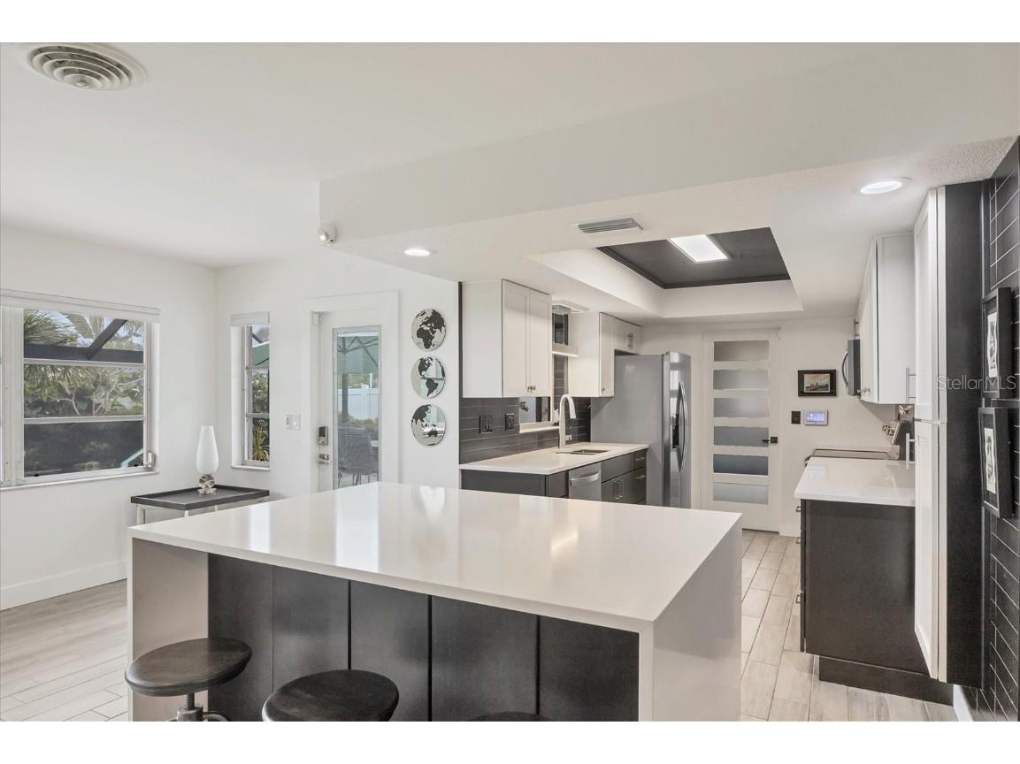 527 Bellaire Drive Venice FL 34293 A4665117 image7