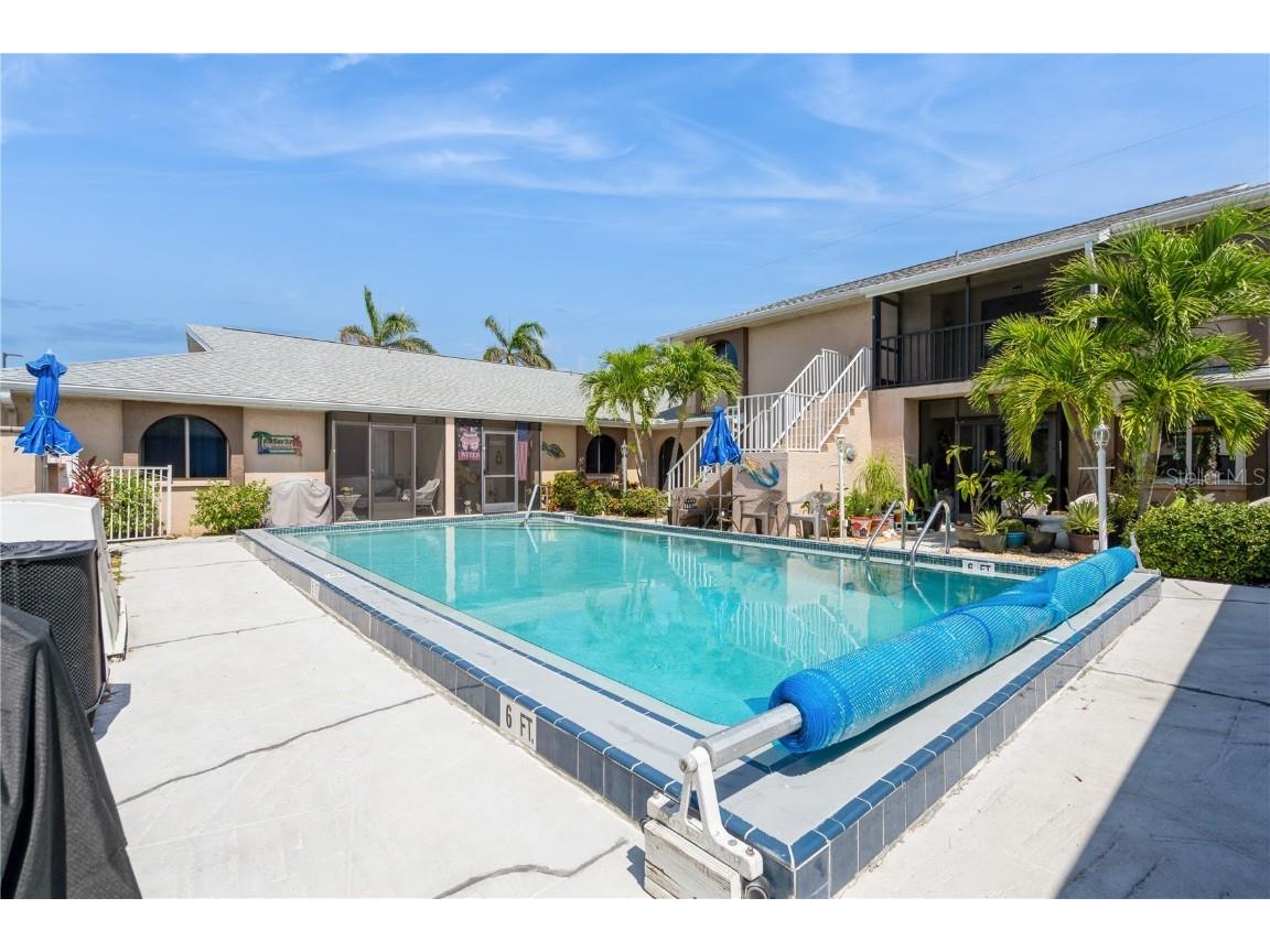 527 Cape Coral Parkway W #4 Cape Coral FL 33914 TB8384489 image1