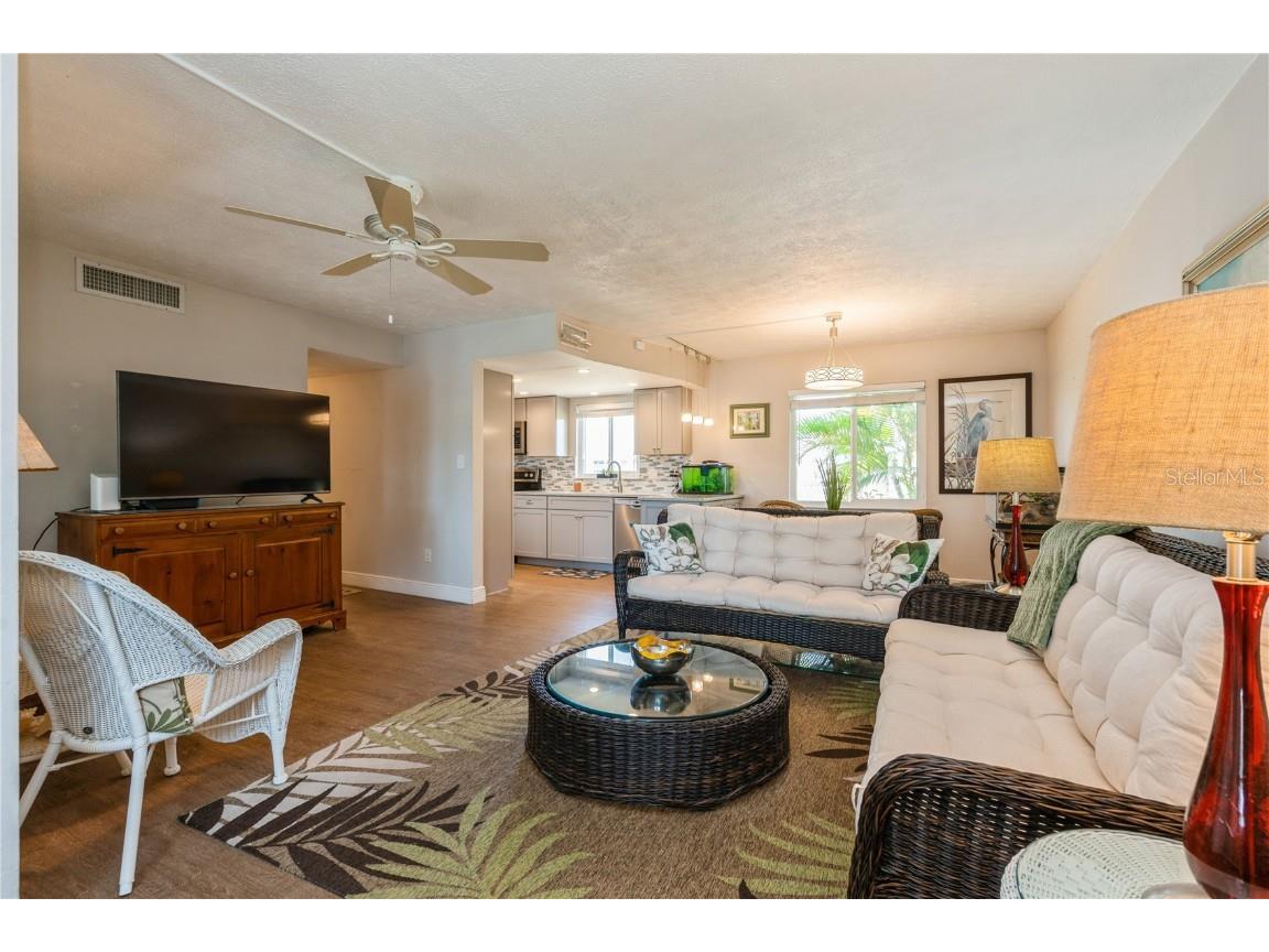 527 Cape Coral Parkway W #4 Cape Coral FL 33914 TB8384489 image11