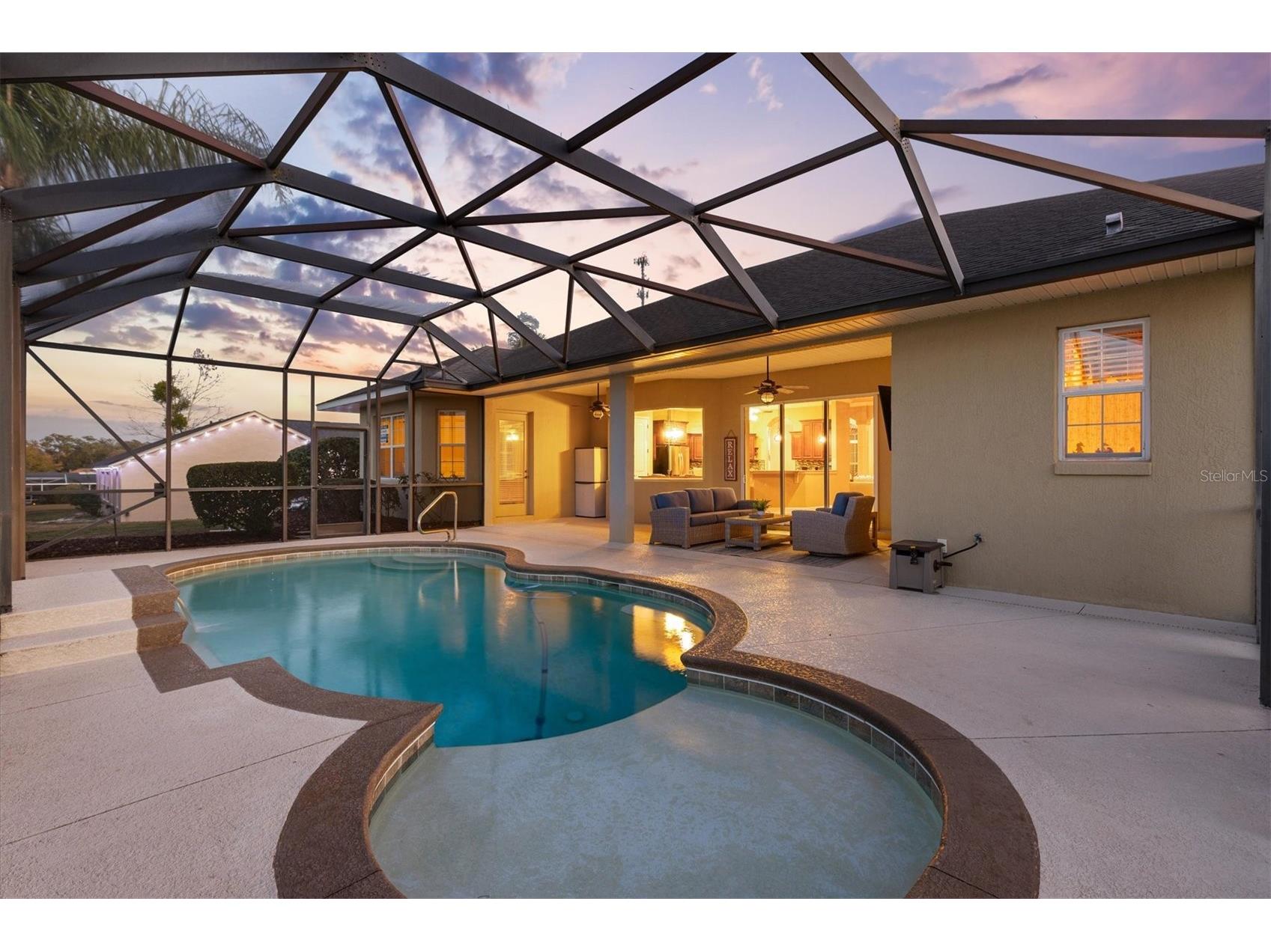 527 Dowling Circle Lady Lake FL 32159 G5105805 image4