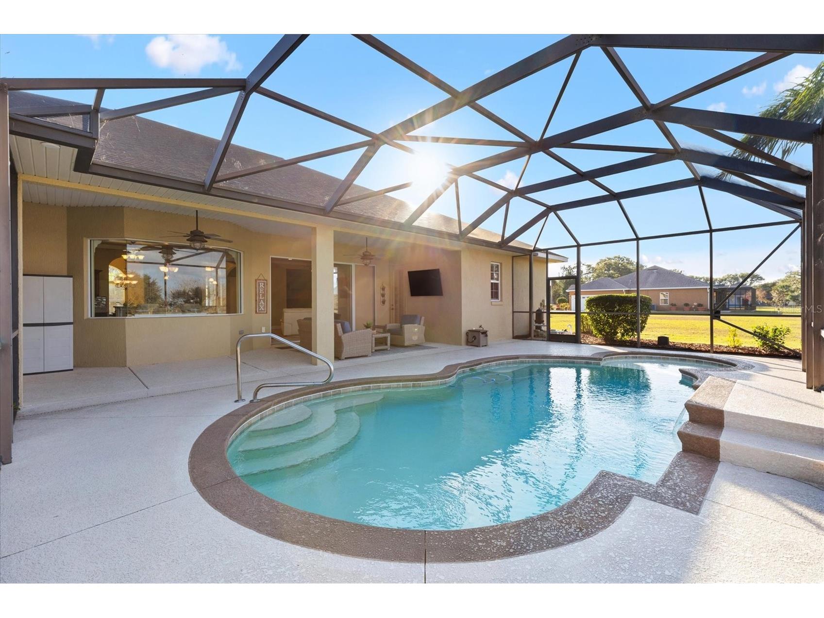 527 Dowling Circle Lady Lake FL 32159 G5105805 image44