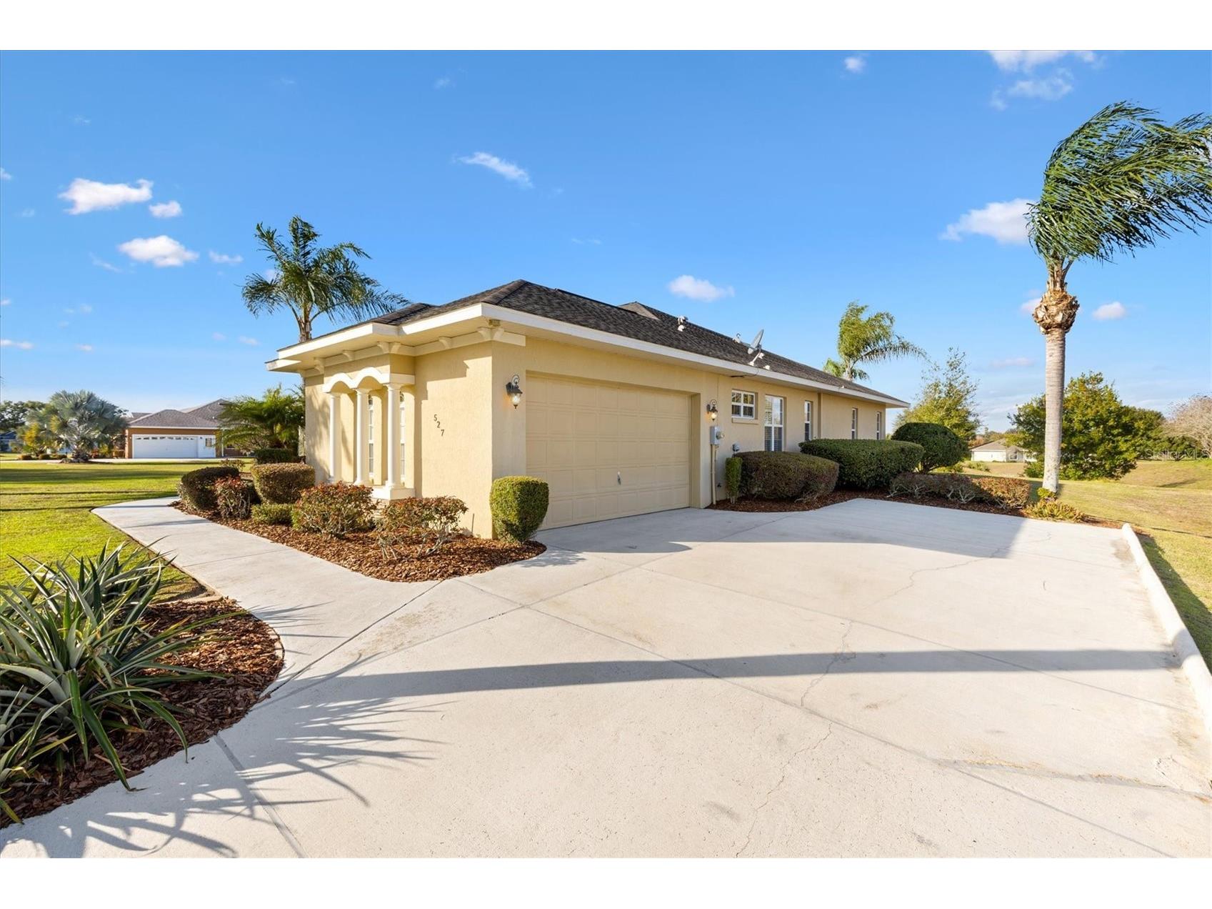 527 Dowling Circle Lady Lake FL 32159 G5105805 image5