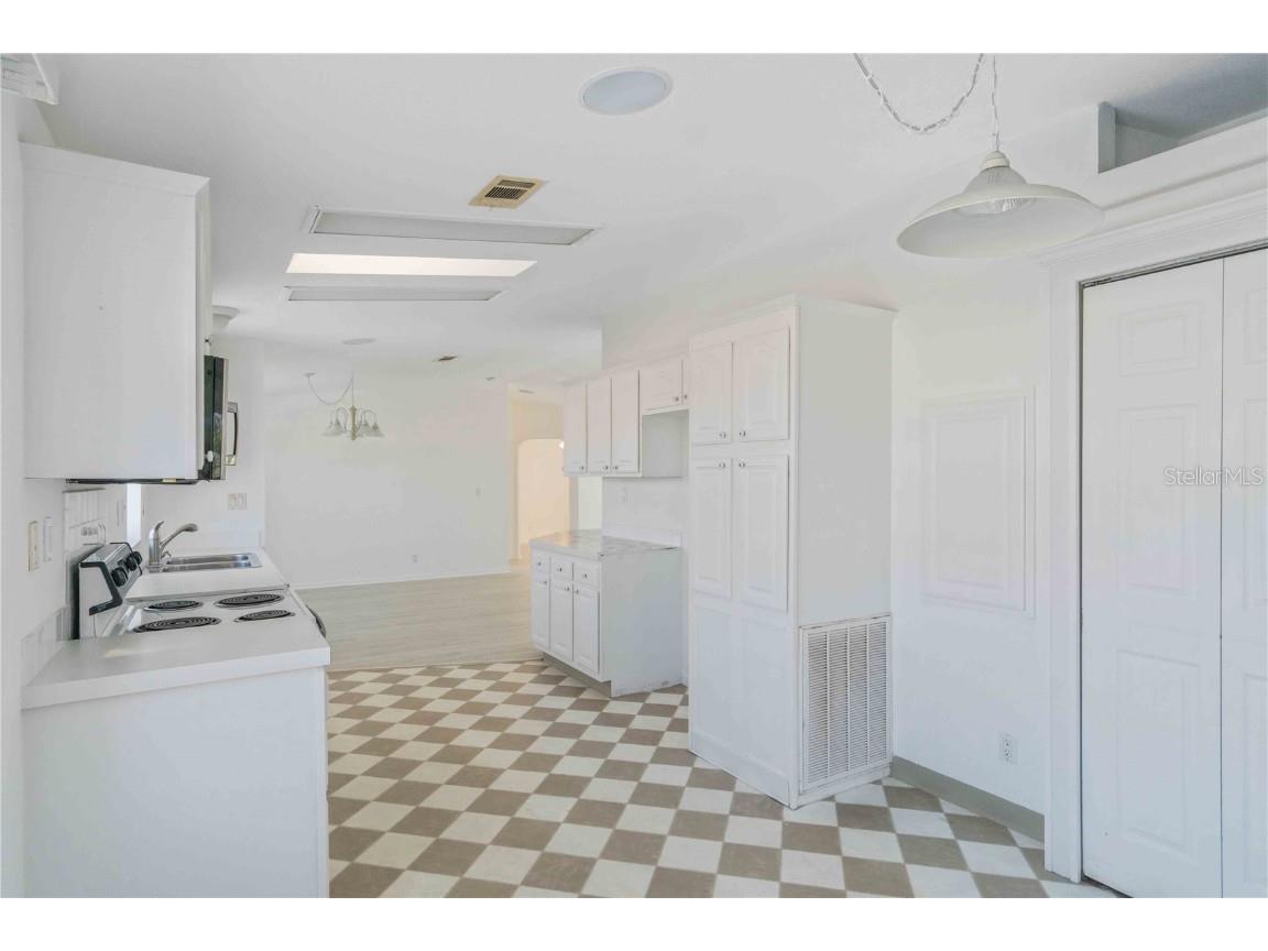 527 Fleetwood Street North Port FL 34287 A4672563 image51