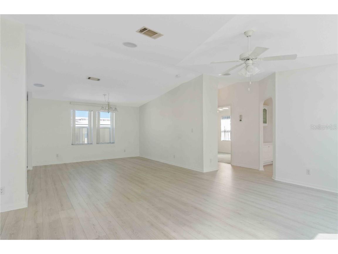 527 Fleetwood Street North Port FL 34287 A4672563 image53