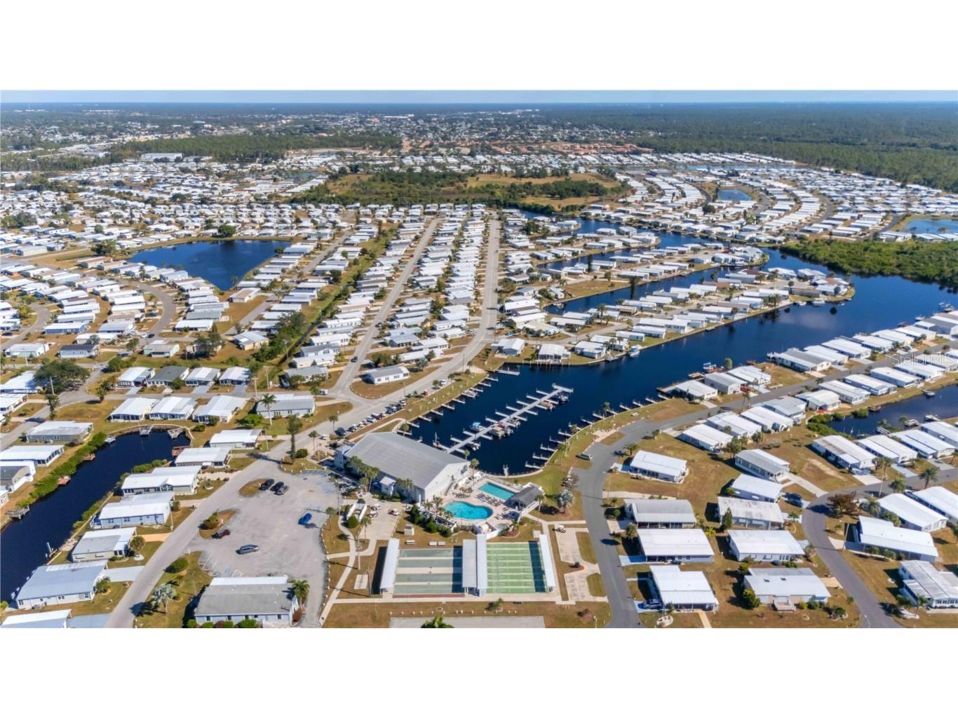 527 Fleetwood Street North Port FL 34287 A4672563 image83