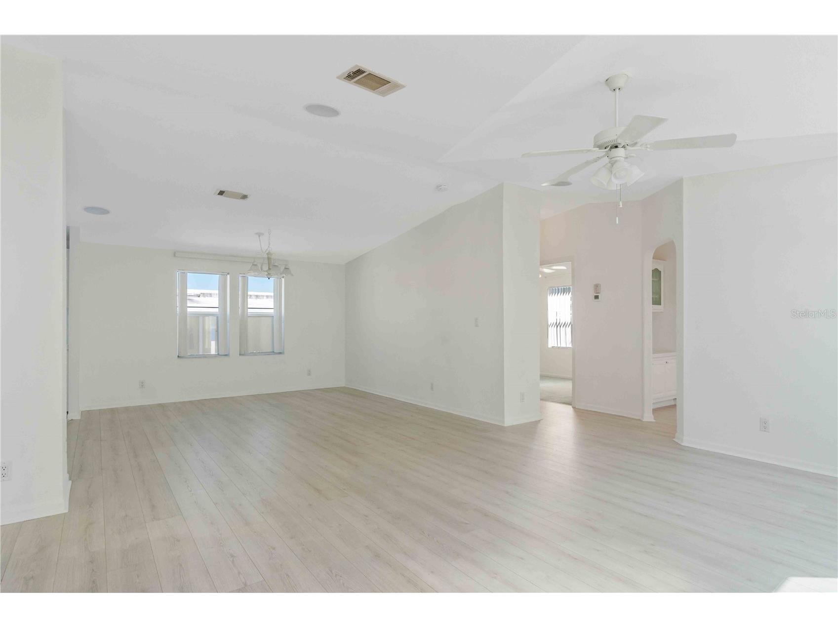527 Fleetwood Street North Port FL 34287 A4694283 image34