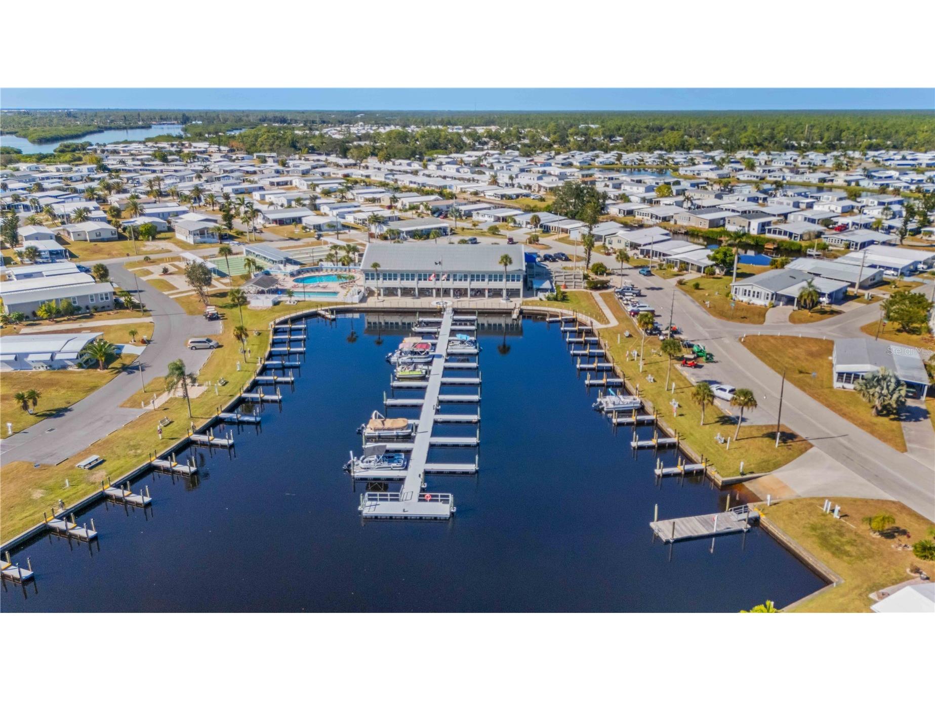 527 Fleetwood Street North Port FL 34287 A4694283 image64