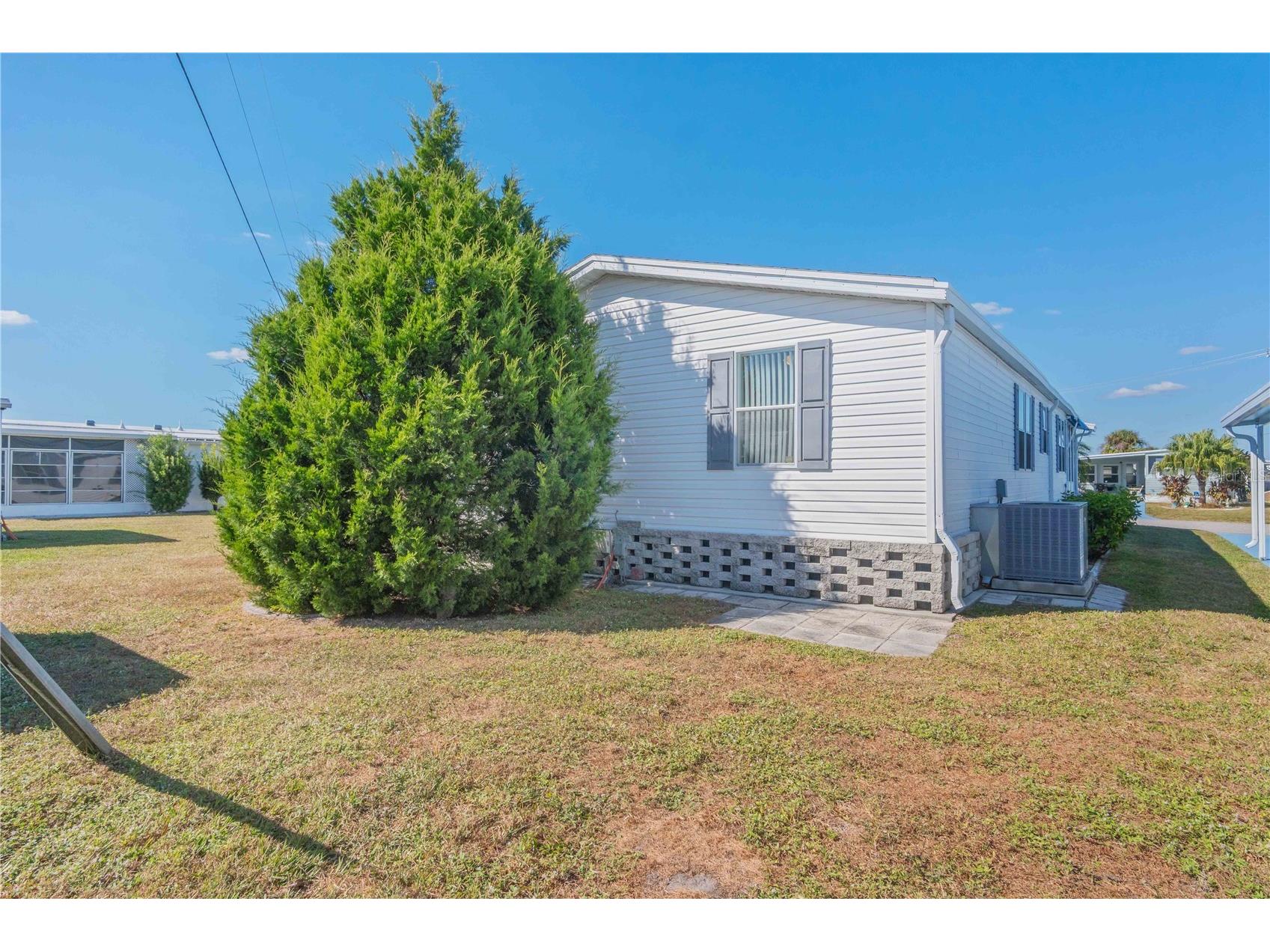 527 Fleetwood Street North Port FL 34287 A4694283 image8